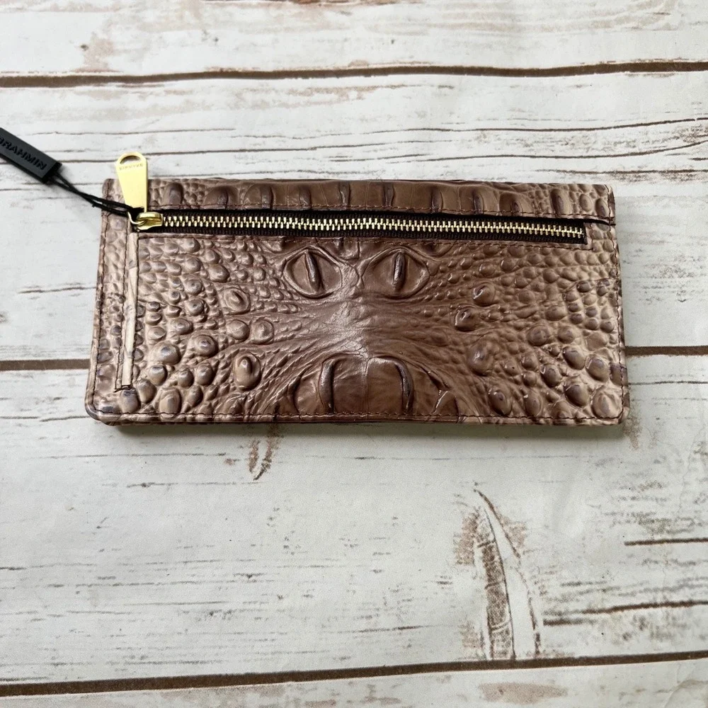 Brahmin NWOT Ady Wallet Amaretto Melbourne Brown Croc Leather K59151TM OS